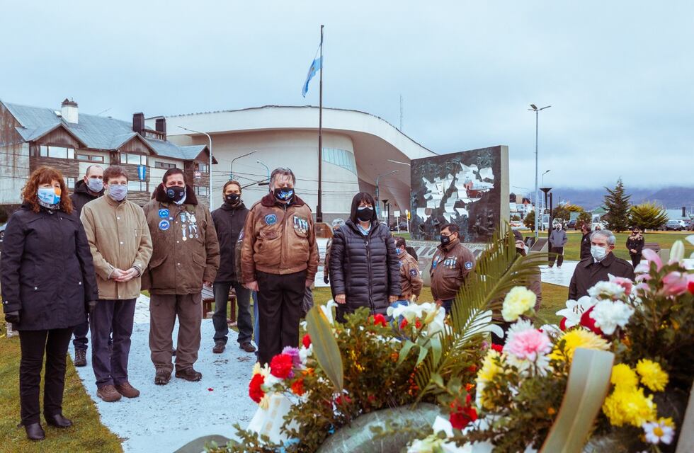 Se llevó a cabo el acto en conmemoración del 39° aniversario del hundimiento del Crucero ARA General Belgrano