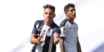 El ex delantero de River le marcó un golazo a Independiente