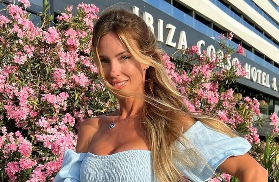 Rocío Guirao Díaz conquistó corazones en Instagram con una bikini cruzada negra