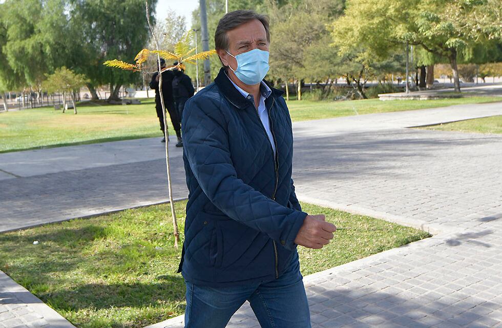 Rodolfo Suarez presentó “Mendoza futura” un programa destinado para habilidades tecnológicas