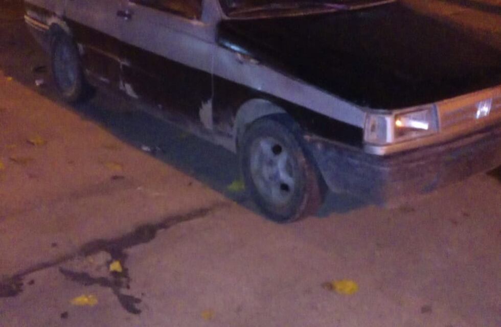 Retuvieron un auto y una moto por irregularidades