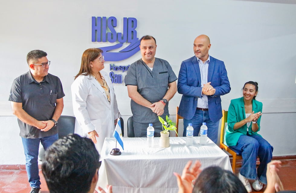 Juan Martín Pichetto asume como director del Hospital San Juan Bautista