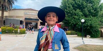 Sol Urundez es la campeona cordobesa en malambo femenino.