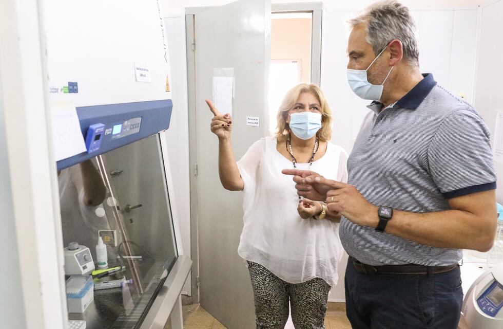 Se inauguró el laboratorio de biología molecular en Rafaela