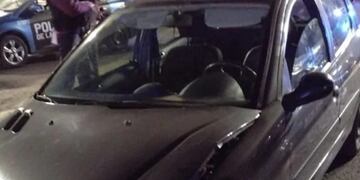 Chocaron con un auto robado en Nueva Pompeya