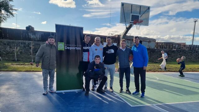 Concordia inauguró la primera cancha pública de Básquet 3x3 en la Costanera.