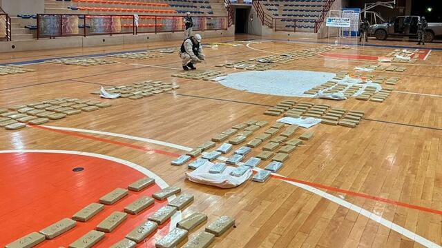 Secuestran importante cargamento de marihuana en Eldorado.