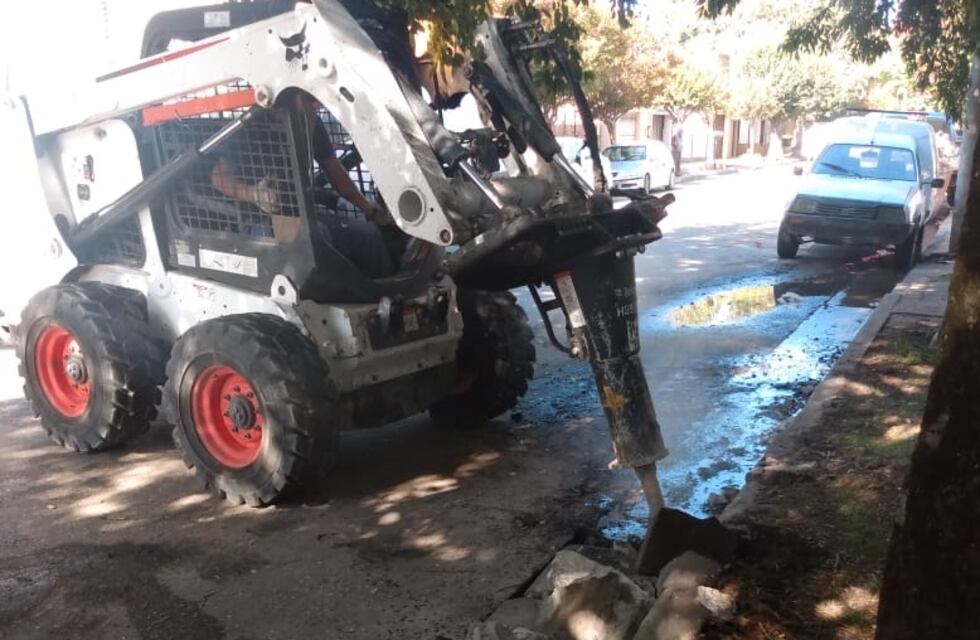 Obras Públicas trabaja en distintos puntos de la ciudad