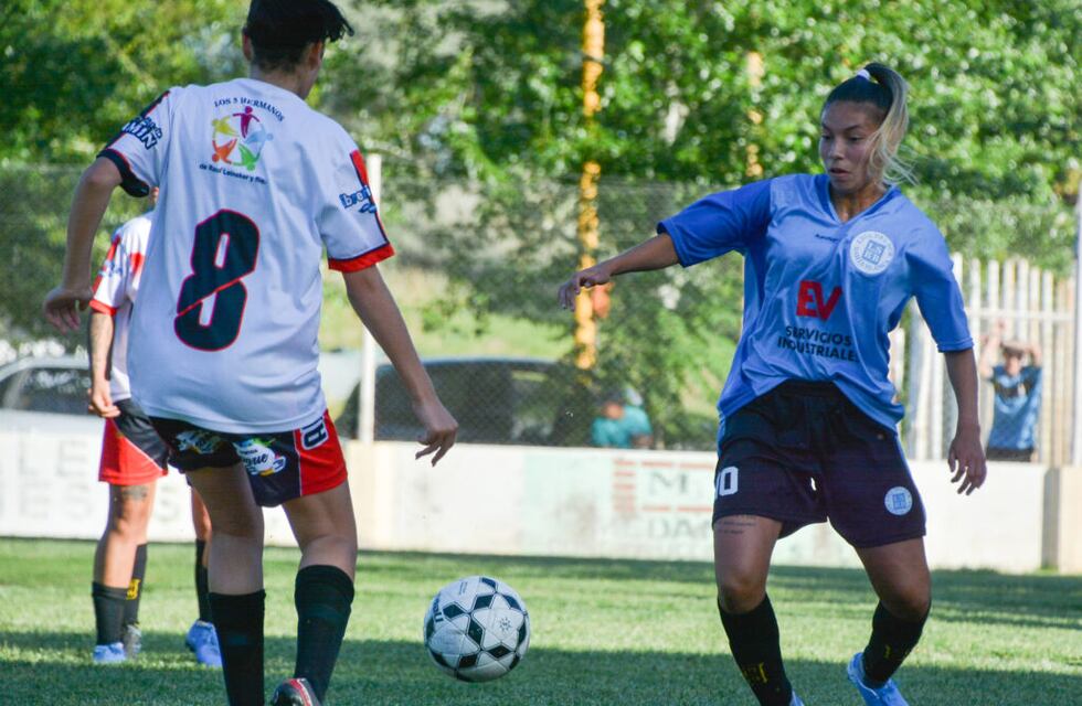Fútbol Femenino: otro gol de la puntaltense Julieta Romero Torneo de Selecciones