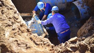 Por obras de Aguas Cordobesas, establecieron un corte de tránsito en Córdoba. (Pedro Castillo / La Voz)