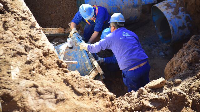 Por obras de Aguas Cordobesas, establecieron un corte de tránsito en Córdoba. (Pedro Castillo / La Voz)