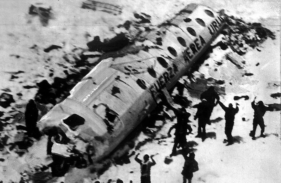 A 50 años de la tragedia de Los Andes: qué pasó con los sobrevivientes y cómo quedó el lugar el accidente