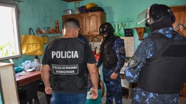 El asesino descartó la cabeza, los brazos y los pies hasta las pantorrillas de su víctima.