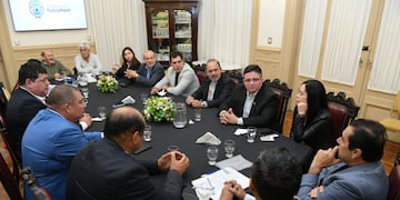 Aunar esfuerzos y coordinar acciones: reunión clave con legisladores del Este tucumano.