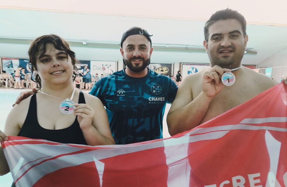 El equipo de natación PCD de Gonzales Chaves obtuvo medallas en un torneo nacional