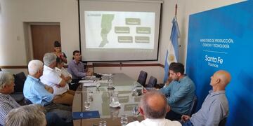 Presentación de la Cooperativa Guillermo Lehmann y la UCSF ante la Provincia