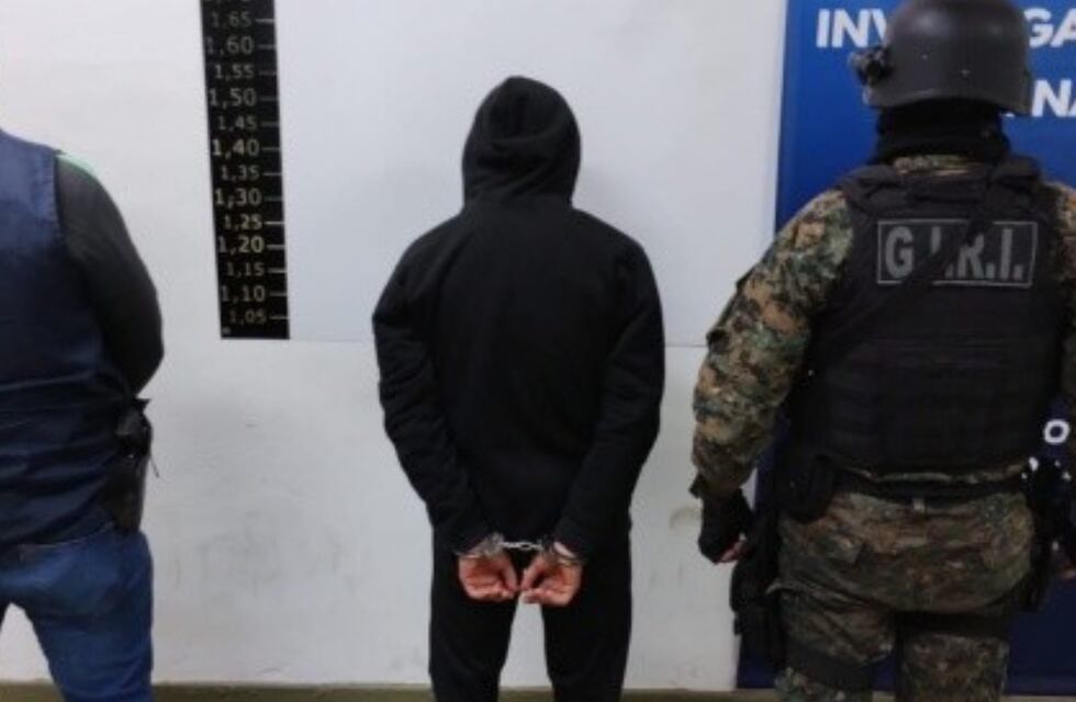 Detuvieron a un adolescente acusado de intentar matar a dos mujeres en el sur de Rosario