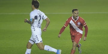 Copa Argentina: Argentinos Juniors le ganó 3-2 a Gimnasia y avanzó a cuartos