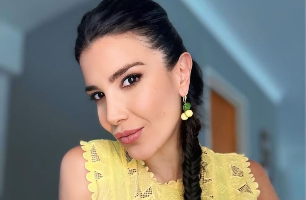 Andrea Rincón posó con un look monocromático y se robó todas las miradas en Instagram