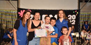 Entregaron certificados por haber terminado el jardín de infantes municipal N° 1.