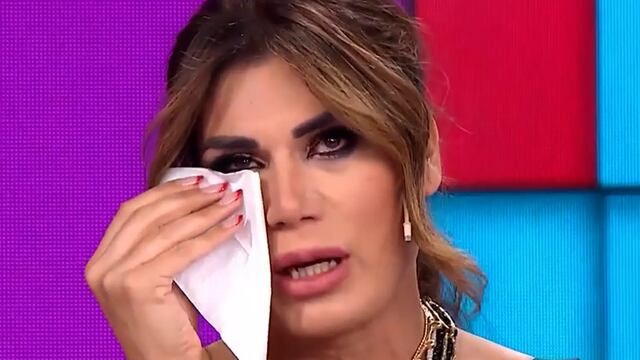 Flor de la V no pudo contener el llanto al enterarse de los detalles de la muerte de Diego Maradona.