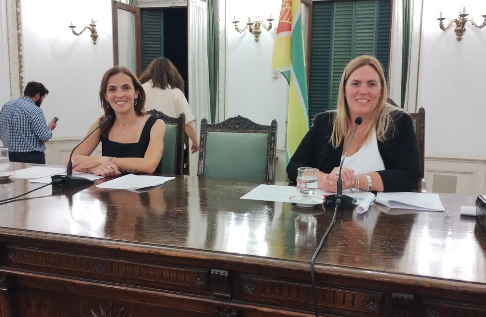 Comunicado de Mara Redivo, presidente del Honorable Concejo Deliberante de Tres Arroyos