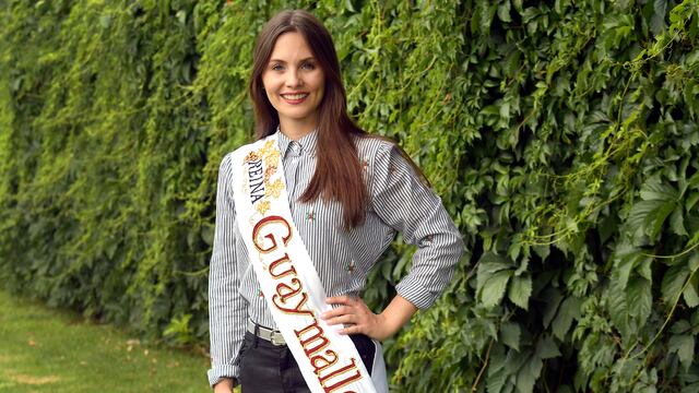 La reina de la Vendimia del Departamento de Guaymallén Julieta Belen Lonigro, pide que se le tenga en cuenta para la fiesta nacional.