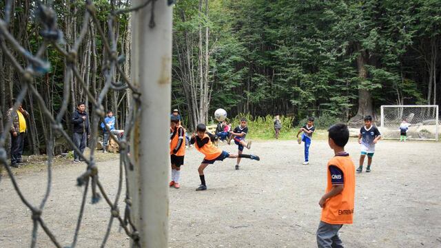 Se realizó el 3° encuentro barrial deportivo de verano en Ushuaia.