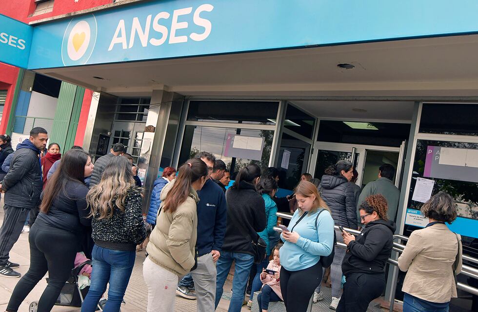 Anses informó que 2,5 millones de personas ya cobraron la primera cuota de refuerzo de ingresos para trabajadores informales