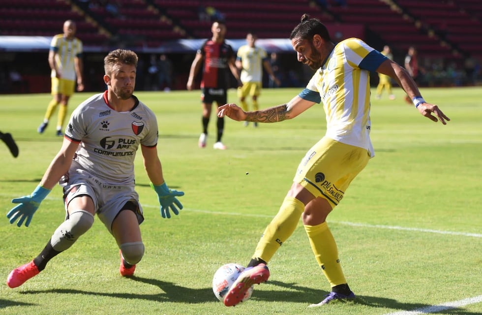 Colón y Rosario Central no se sacaron ventaja en Santa Fe