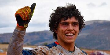Alberto "Wey" Zapata (23), el deportista sanjuanino que superó la adversidad, volvió a correr en motocross y falleció haciendo lo que más le gustaba.