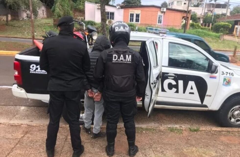 Exitosos operativos policiales contra picadas ilegales y robo de motocicletas en Misiones