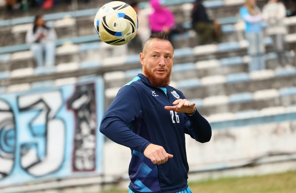 Nicolás Dematei, un “Vikingo” listo para dar batalla “hasta el final”