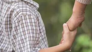 Buscan una familia que quiera adoptar a un niño de 10 años.