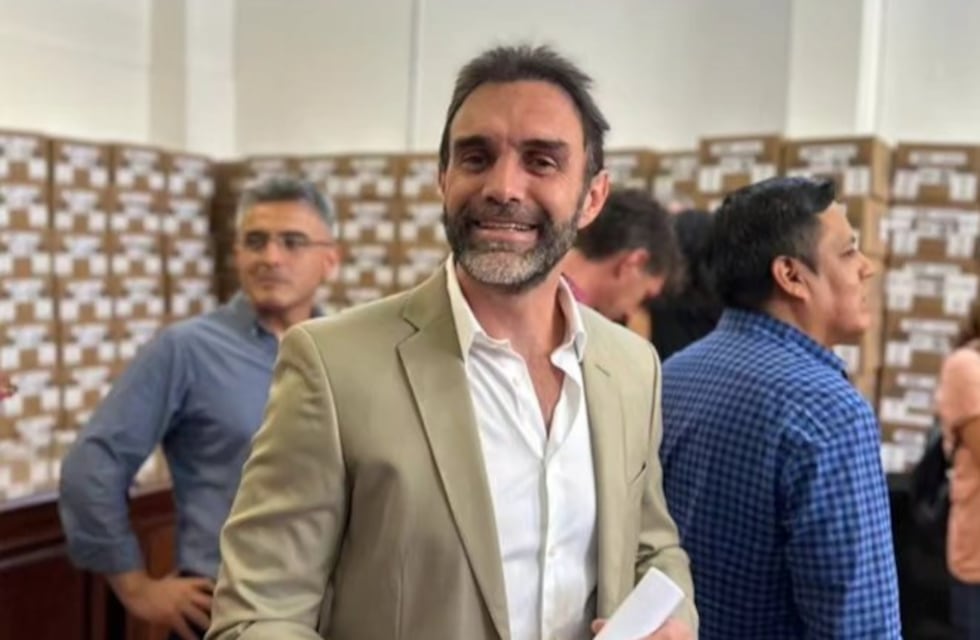 El jujeño Ezequiel Atauche preside la comisión de Presupuesto y Hacienda del Senado