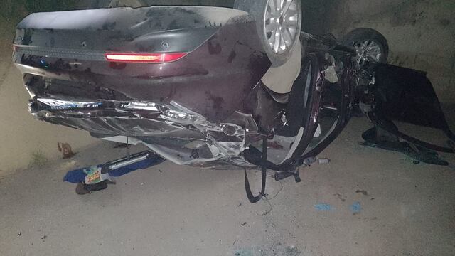 Un Fiat Cronos cayó a un canal y un hombre de 72 años falleció.