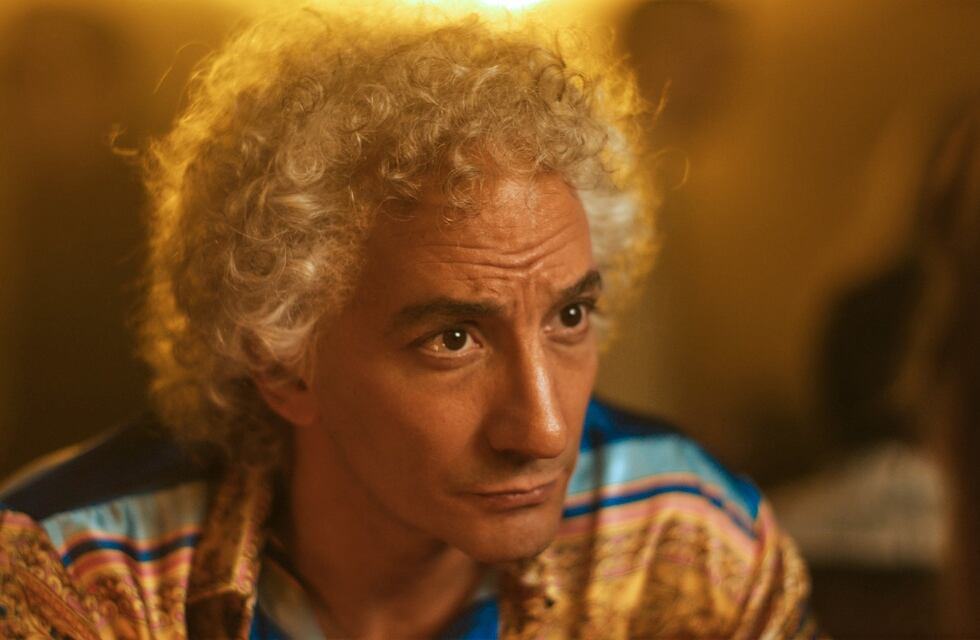 Juan Minujín se pone en la piel de Guillermo Coppola en una nueva serie de Star+: los detalles