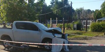 Dos jóvenes motociclistas fallecieron en el siniestro vial.