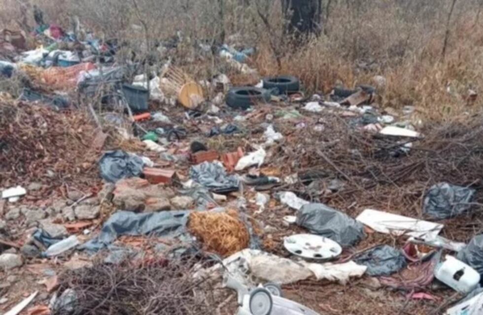 Merlo continúa con la erradicación de microbasurales