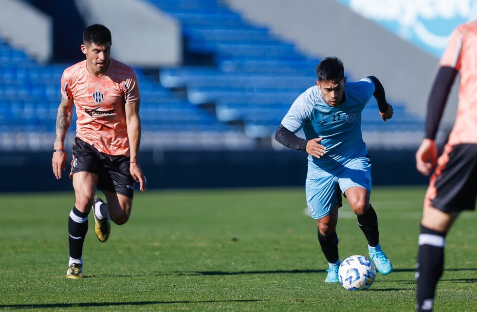 A la espera de refuerzos, Belgrano jugó dos amistosos con Central Córdoba: cómo le fue