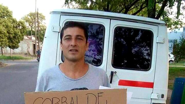 La foto que se hizo viral y que ayudó a que Diego se reencontrara con su pequeña hija. (Foto: Facebook / Sonia Marín).