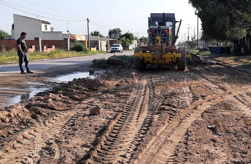 Continúan los trabajos en calles de tierra en distintos barrios de Punta Alta