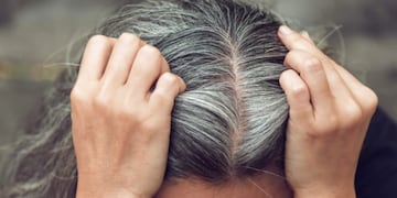 El económico truco casero para eliminar las canas en pocos minutos y con 3 ingredientes.