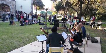 La misma estará abierta hasta el próximo martes. La institución ofrece enseñanza gratuita y entrega de títulos oficiales, con validez nacional.