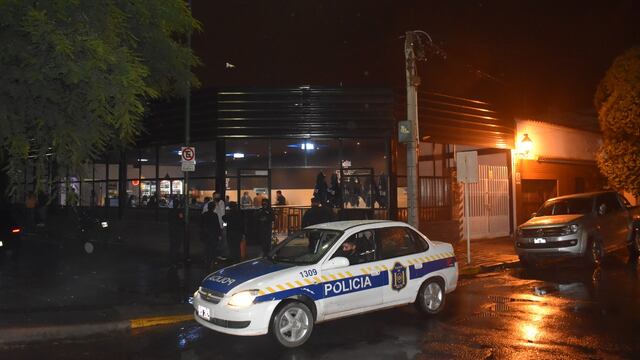 El fin de semana clausuraron 13 fiestas clandestinas en Salta.