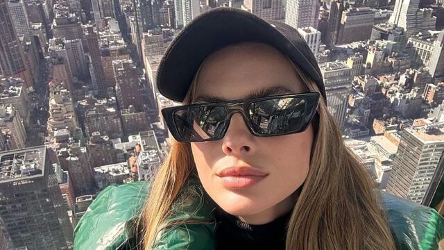 Con brillos o de colores: así llevan las famosas los lentes de sol estilo geométricos este 2024.