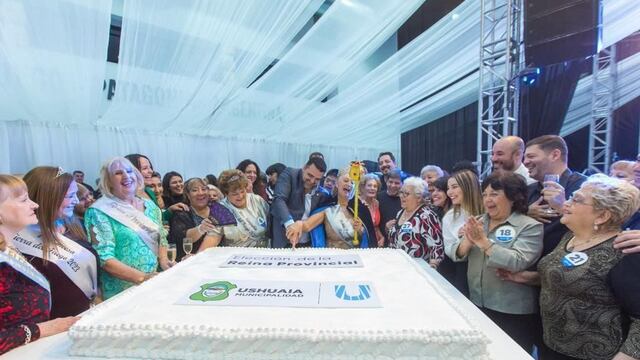 Ushuaia celebró la tradicional elección Provincial de la Reina de Adultos Mayores