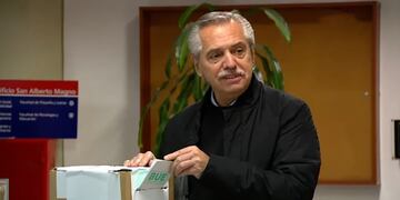 Alberto Fernández voto en Palermo - Captura de video
