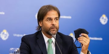 Luis Lacalle Pou se refirió a los argentinos que eligen vivir en Uruguay.