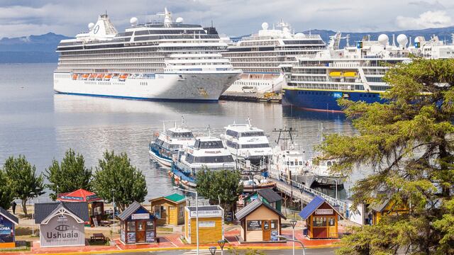 ”Durante la temporada de cruceros 2022-2023 habrá días con 15 recaladas en el puerto de Ushuaia”